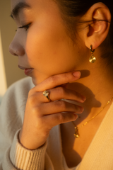 #Material_Gold, Silver