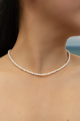 Perlas Freshwater Pearl Necklace (3-4mm)