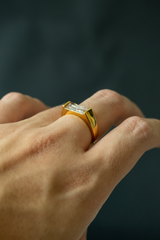 Maki CZ Ring