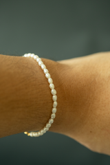 Perlas Freshwater Pearl Bracelet (3-4mm)